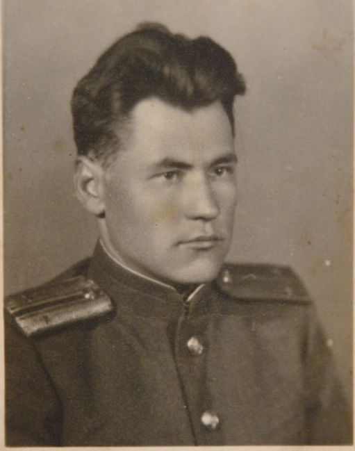 Сергей Яковлевич Аладышев - участник Парада Победы. 1945 г.